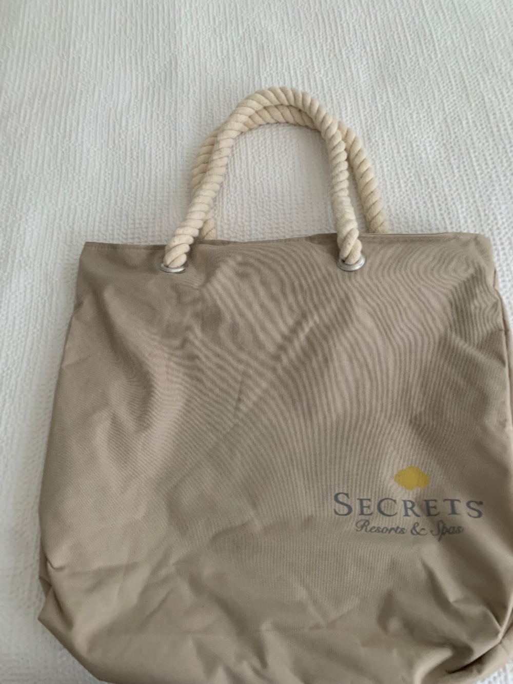 Secrets Resorts & Spas Beige Canvas Tote Rope Handles